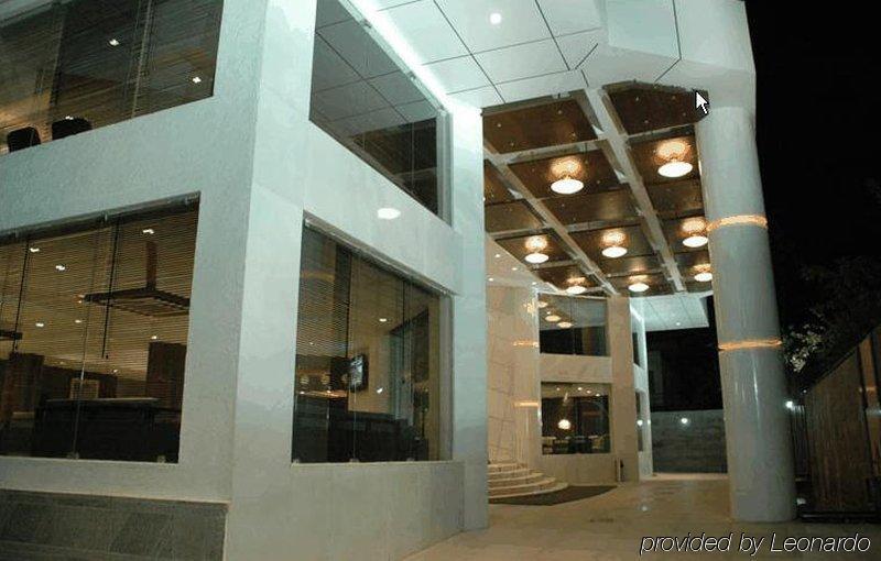 Shravanthi Sarovar Portico Bangalore Dış mekan fotoğraf